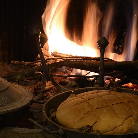 Agriturismo Casa Turchetti Comano  Eksteriør billede
