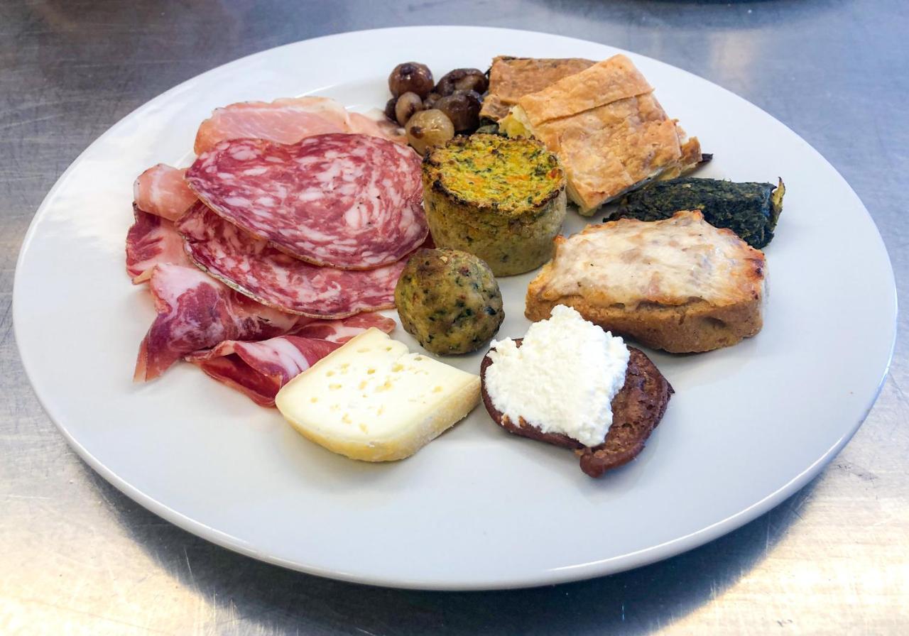 Agriturismo Casa Turchetti Comano  Eksteriør billede