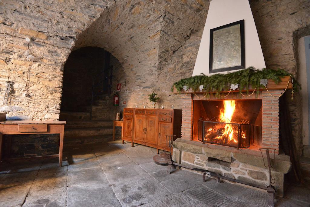 Agriturismo Casa Turchetti Comano  Eksteriør billede