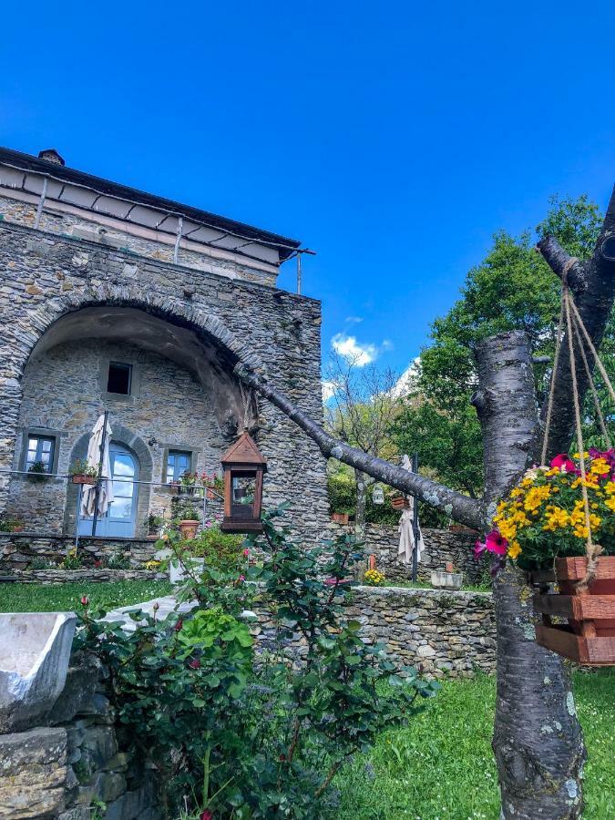 Agriturismo Casa Turchetti Comano  Eksteriør billede
